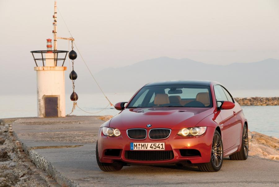  BMW M3 2009 года  (фото 31 из 38)
